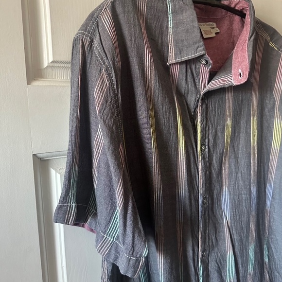 Carbon2Cobalt - Short Sleeve Button Down - Size: Large - Picture 3 of 6